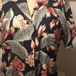 Ladies beautiful Bahama top